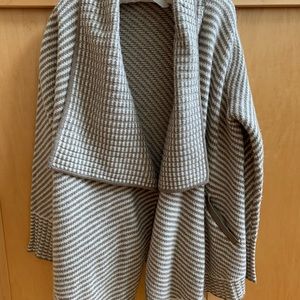 Joie super cozy wool/cashm sweater, like new, sz m